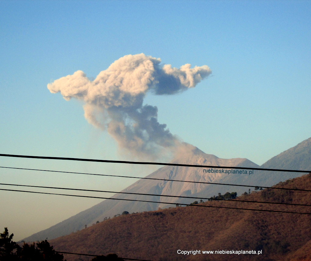 Wybuch wulkanu Fuego w Gwatemali