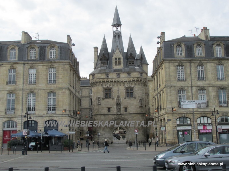 Najstarsza brama w Bordeaux.