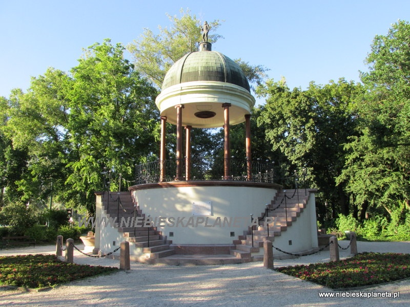 Stara fontanna na Wyspie Małgorzaty.